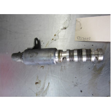 12F033 RIGHT INTAKE VARIABLE VALVE SOLENOID For 14-18 Kia Sorento LX 4WD 3.3